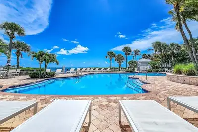 Image de Experience luxury at Angler's Reef 150 in scenic Islamorada—perfect for families!