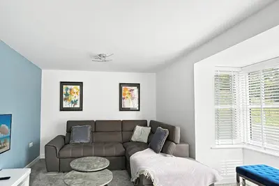 Image de Bottesford Gem – Luxury 3-Bedroom House with Modern Comforts. Garden & Driveway!