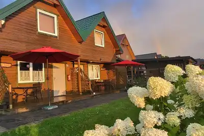 Image de Hern - Spacious Two-Story Wooden Cottage for Tranquil Escapes