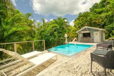 Image de Villa belle piscine jardin tropical (Mqti81)