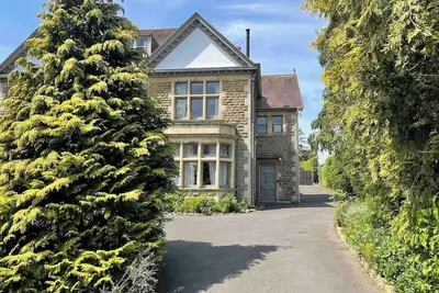 Edwardian Town House - Garden & Cinema