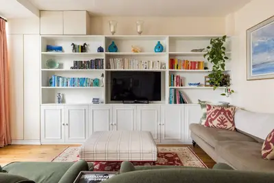 Image de Traditional Treasure – 3 Bedroom Home by Hyde Park