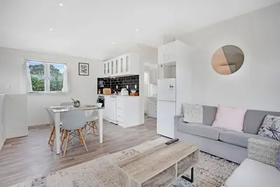 Image de Summerside Unit with Parking and Air-con