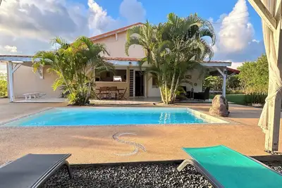 Image de Chambre dans Villa de charme avec piscine proche des plages à St François