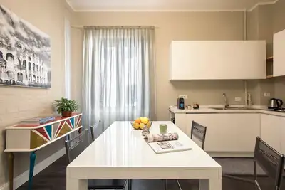 Image de Appartement lumineux avec balcon entre le Vatican, Campo de' Fiori et Trastevere