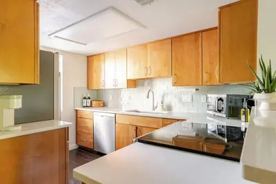Image de Charming 2 Br condo in the desired Zilker neighborhood, walk to Barton Springs