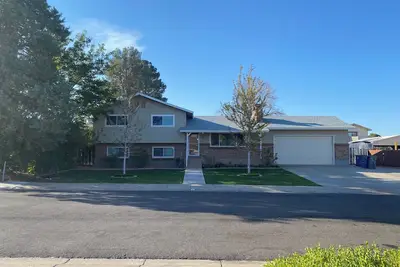 Image de Bring your boats, toys and the family to Keith’s Place!