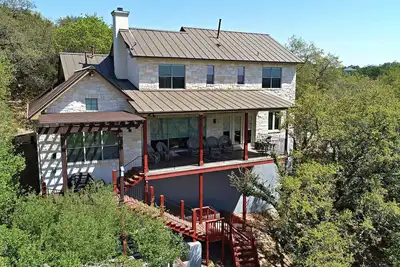 Image de Pet-Friendly Oasis in Gated Community!