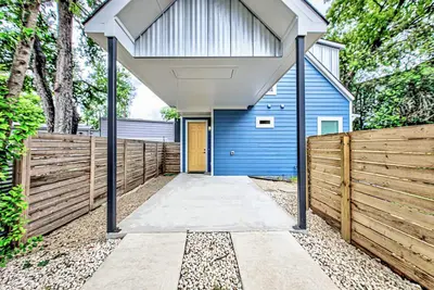 Image de Pet Friendly | Quiet Neighborhood Near S. Lamar