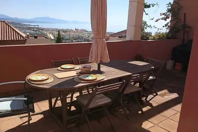 Image de Duplex avec vue sur la mer