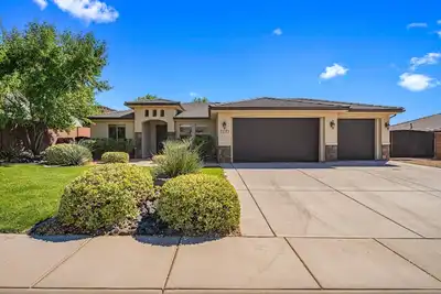 Image de Sand Hollow 3271|Rv Parking, Grill, Near Sand Hollow and more!