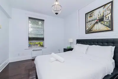 Image de 4834 Boul. Saint-Laurent