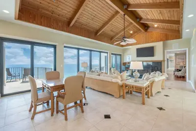 Image de 3 Bed 2 Ba Penthouse Dancing Dolphins 1803 Watercrest