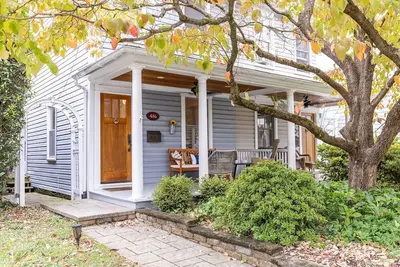 Image de Steps to Marinas & Shops w Parking in Eastport