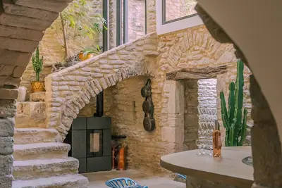 Image de Maison de charme au coeur de Goult