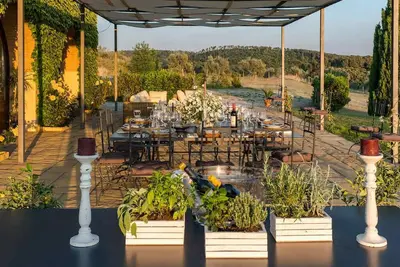 Tuscany villa near the sea