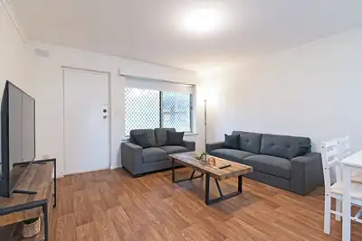 Image de Affordable 2-Bedroom Stay  -  Steps from Parabanks Shopping