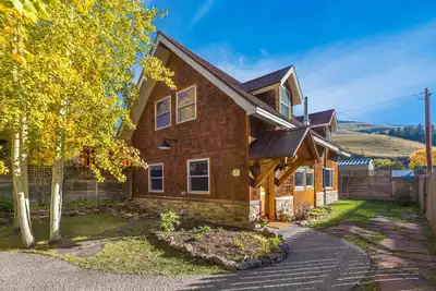 Image de New Listing! Downtown Creede Cabin | Walk to Theater, Shops, & Restaurants