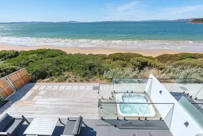 Image de Award-winning beachfront luxury in Cremorne