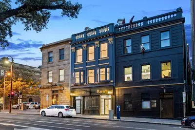 Image de Historical Victoria Tavern Two