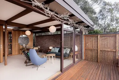 Image de The Bends House Summa