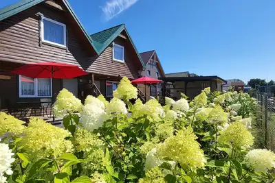 Image de Baba Yaga Cottage – Peaceful Retreat with Sunset Views for Families and Couples