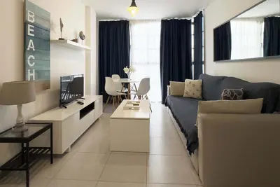 Image de Cristamar Center and Beach Apartment 1a