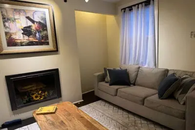 Image de Charming 2-bedroom house in the heart of Center City Philadelphia.