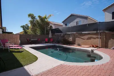 Image de Urban Pool Daze ~ Private Pool, Pet Friendly, Bbq