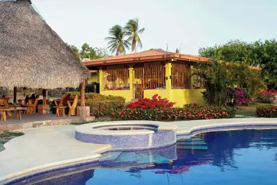 Image de Charming 3-bedroom countryside Villa in Rio Grande with Pool, WiFi, Ac
