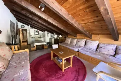 Appartement atypique Plein Centre avec garage privatif et internet