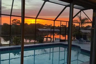 Image de Pet Friendly Canal Front 3-Bedroom Grand Villa with Pool, Linai and Dock