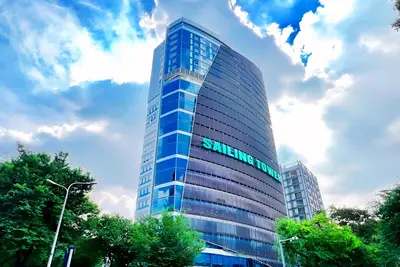 Image de Salute de Sailing Tower - Palace Garden