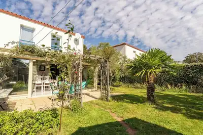 Image de Maison de vacances 'Maison La Mouette Proche Plage Golf' avec terrasse privée, jardin privé et Wi-Fi