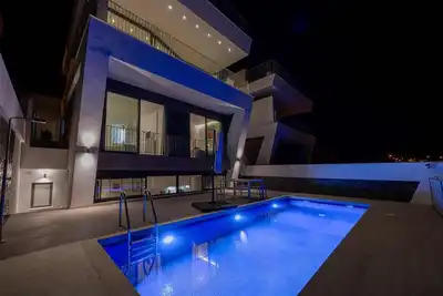 Image de Villa 'Luxury Panoramica' avec vue sur mer, Wi-Fi et climatisation
