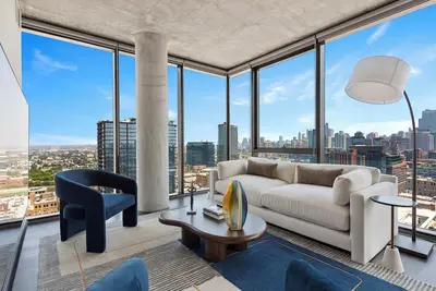 Image de Top-Floor Oasis: 2br in Heart of Fulton Market