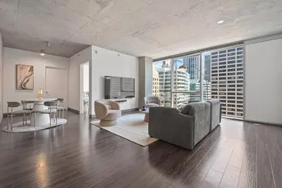 Image de Modern 2br in The Loop + Panoramic City Views