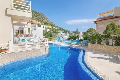 Image de 2 bedroom Ruya Apartment in Kalkan old town with sea views and communal pool