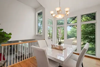 Image de Spacious 3-bedroom house in charming Shawnee with Game Room
