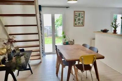 Image de Maison au calme avec jardin, 2 minutes d'un parc et des bords de Sèvre