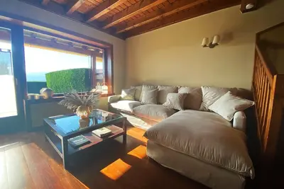 Image de Mitoyenne 3 ch. Piscine, Cheminée, Jardin et Sèche-linge