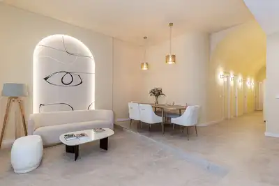 Image de Queens Chamberi I - Alquiler Corta Duración