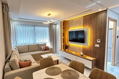 Image de Face à la cité sportive