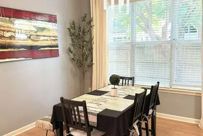 Image de Peaceful Home near River and St Jude