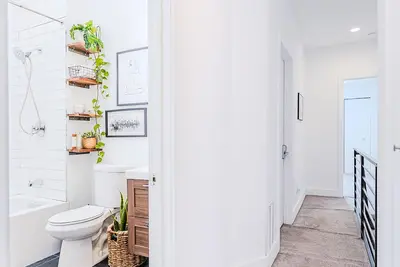 Image de Bright & Modern: Minutes to Stadium/ Passyunk/ Airport