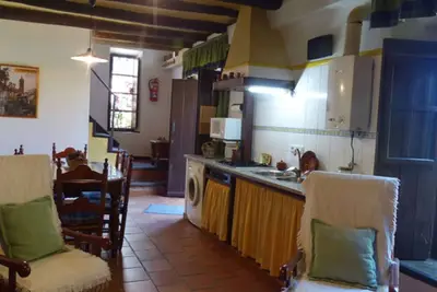 Image de Maison de campagne 'Los Cascos' avec vue sur les montagnes, piscine partagée et climatisation