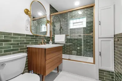 Image de Budget Friendly 3 Bed Corporate Housing