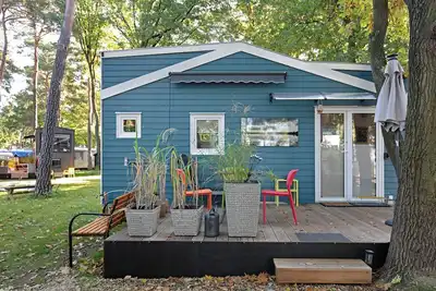 Image de Tiny Home 'Tiny House n°1' avec terrasse privée, Wi-Fi et climatisation
