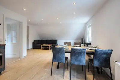 Image de Appartement \"Schwarzwälder Kirschtorte\" avec Wi-Fi