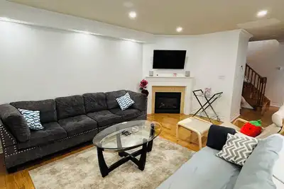 Image de Entire 2+ Bdr home in Vaughan.